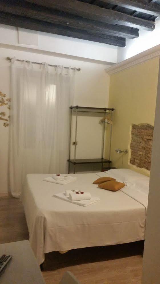 Navona First Rooms Roma Eksteriør bilde